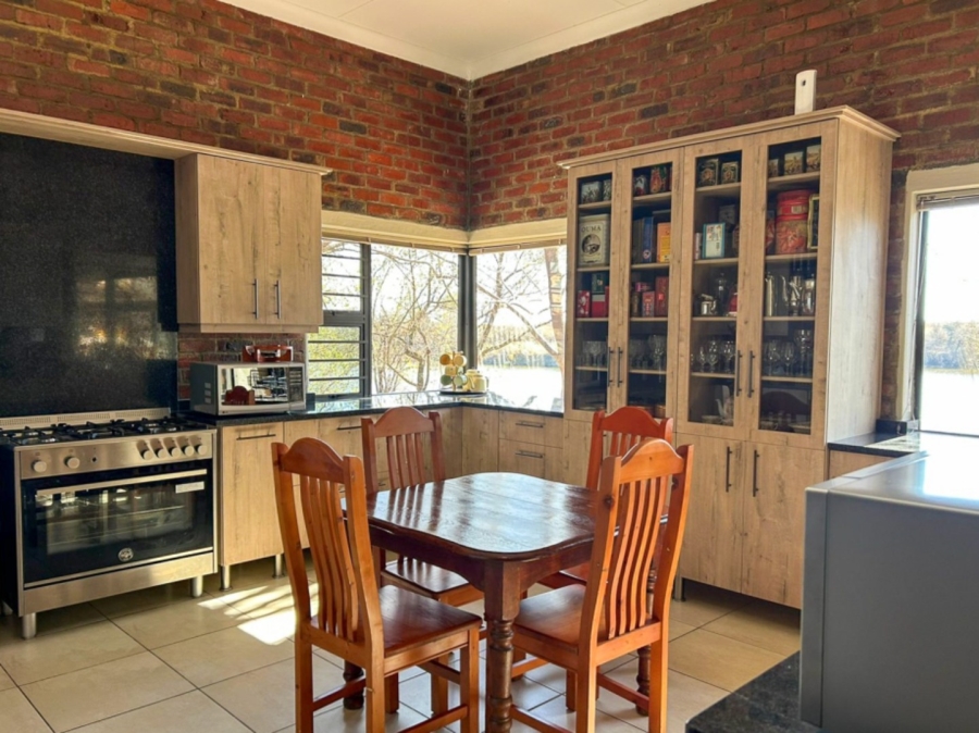 2 Bedroom Property for Sale in Potchefstroom Rural North West